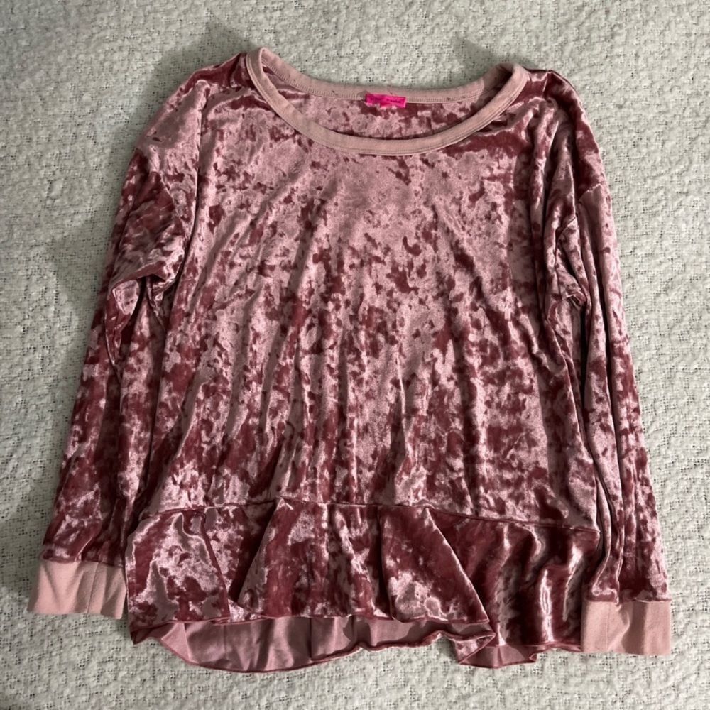 Betsey Johnson velvet top M‎